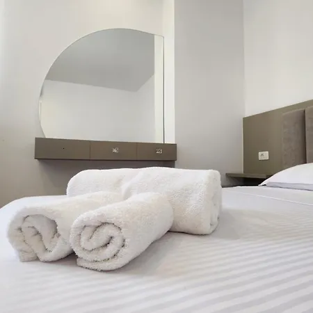Apartment Blue Golem (Tirana)